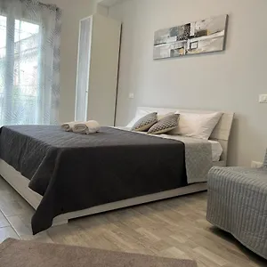 Bed & Breakfast Il Melograno, Carini